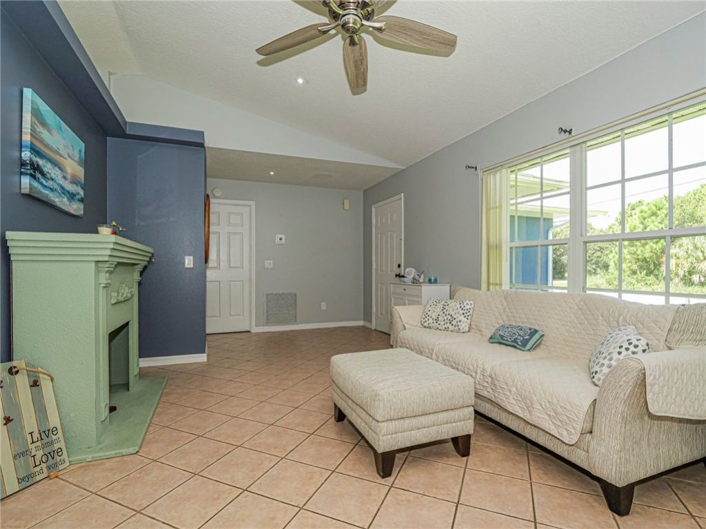 6704 Hulda Drive, Fort Pierce, FL 34951 Photo