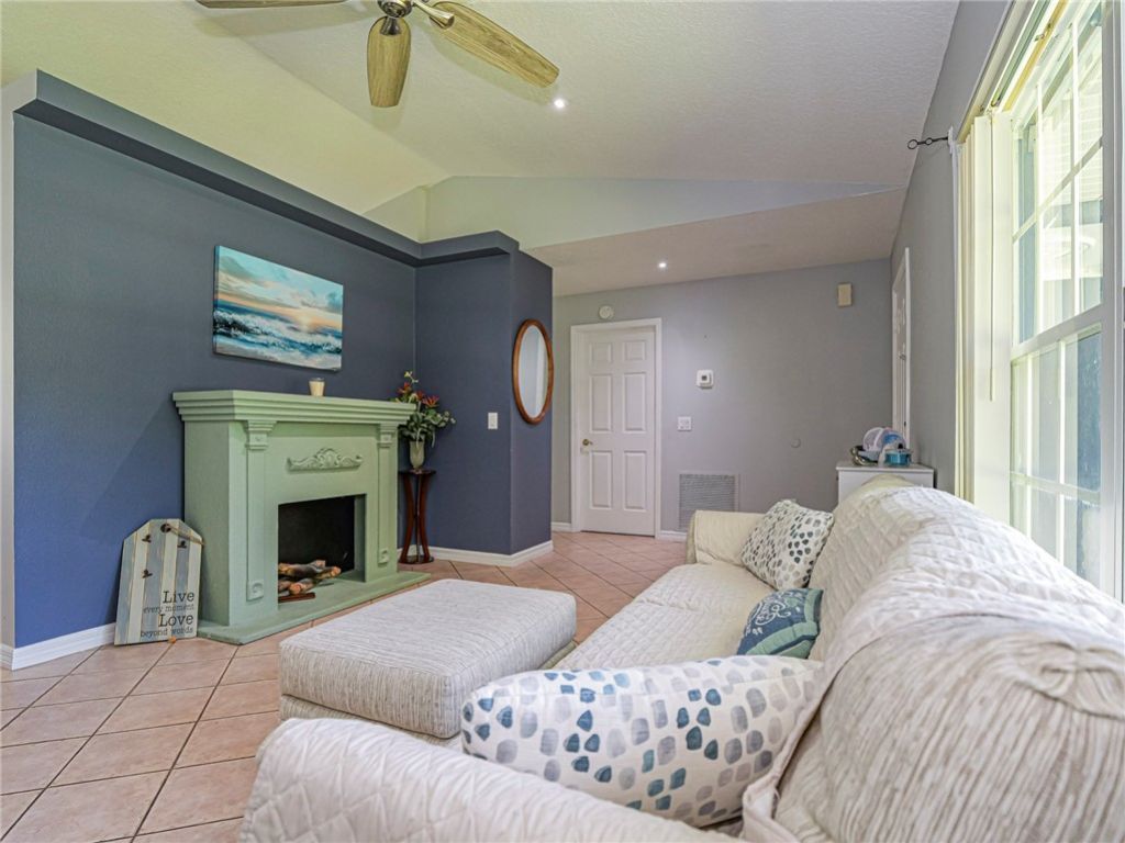 6704 Hulda Drive, Fort Pierce, FL 34951 Photo