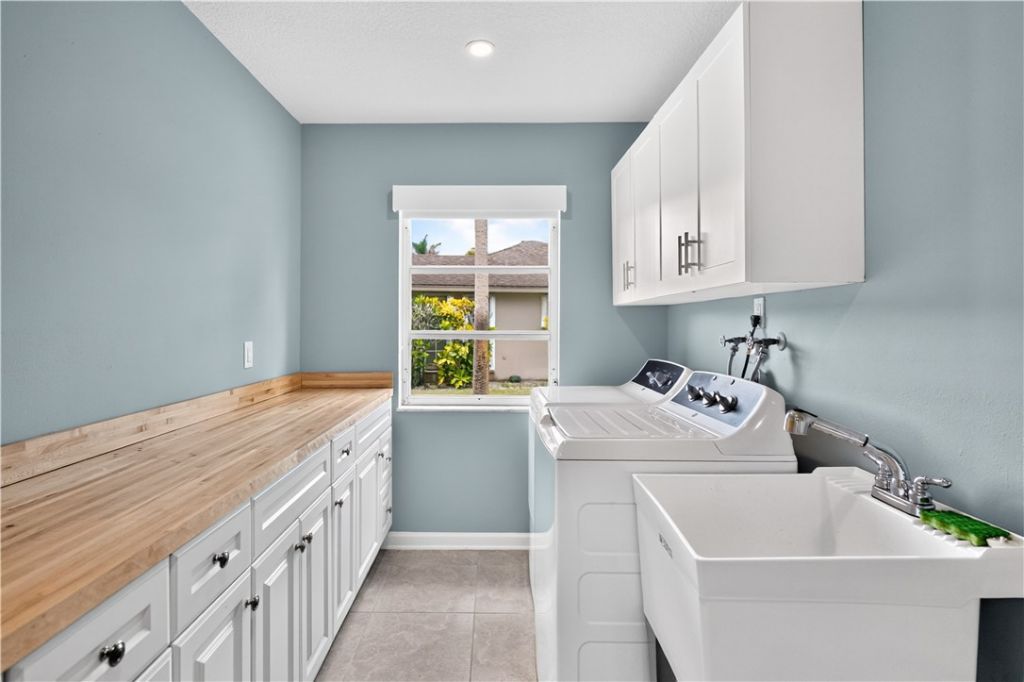 655 Catalina Street, Vero Beach, FL 32960 Photo