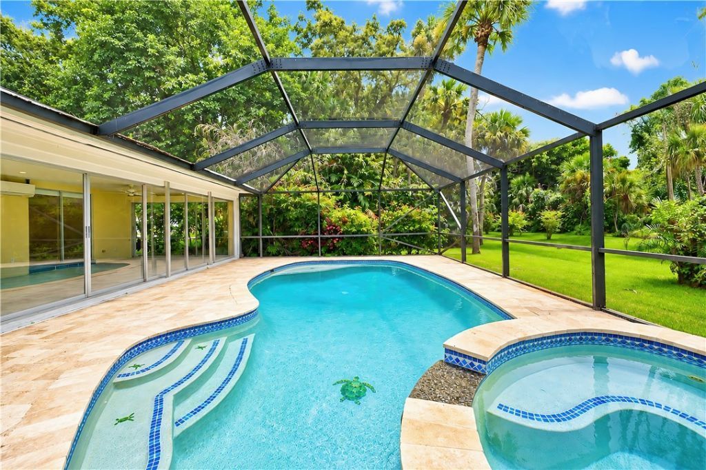 655 Catalina Street, Vero Beach, FL 32960 Photo