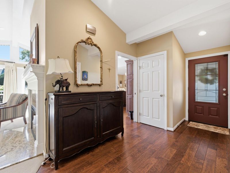 288 S Virginia Lee Road, Columbus, OH 43209 Photo 5