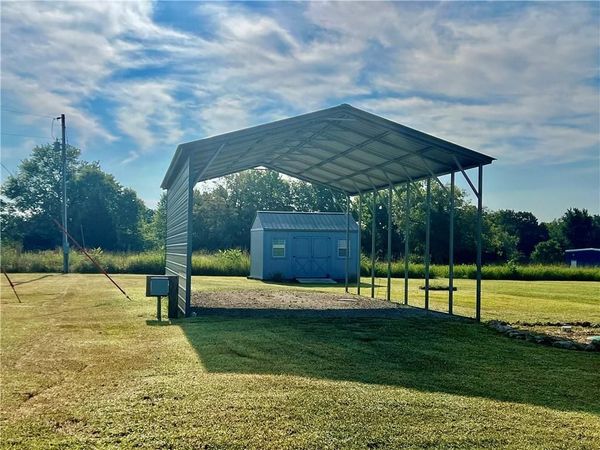 2 S Eagle Lane, Mound City, KS 66056