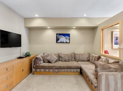 201 Shirley Canyon Road, Unit #211, Olympic Valley, CA 96146 Photo
