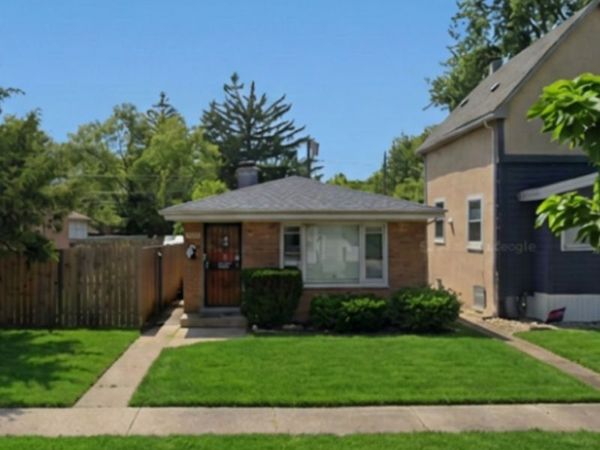 14614 Peoria Street , Harvey, IL 60426