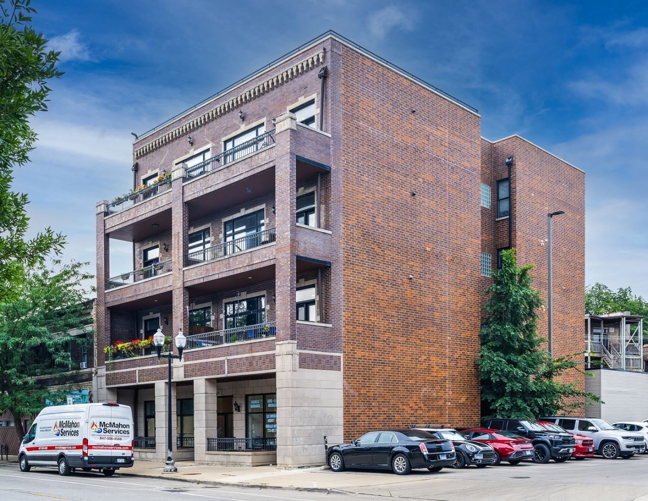 4212 N Lincoln Avenue, Unit 3N, Chicago, IL 60618 Main Photo