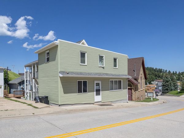 8 Baltimore Street, Lead, SD 57754