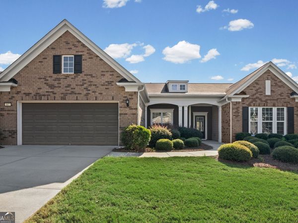 807 Eagle Dr, Griffin, GA 30223