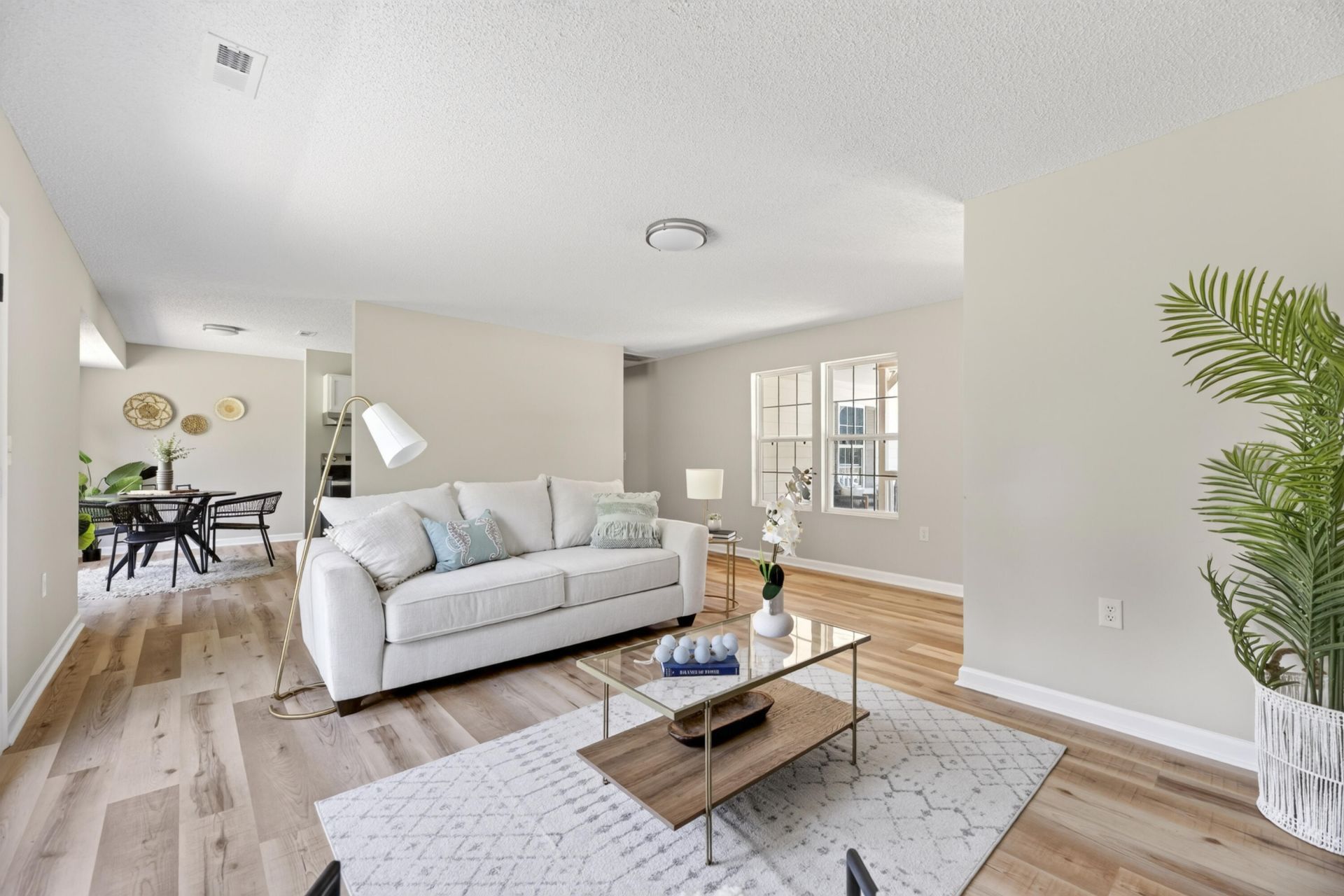 6792 Columbia Road Photo 11