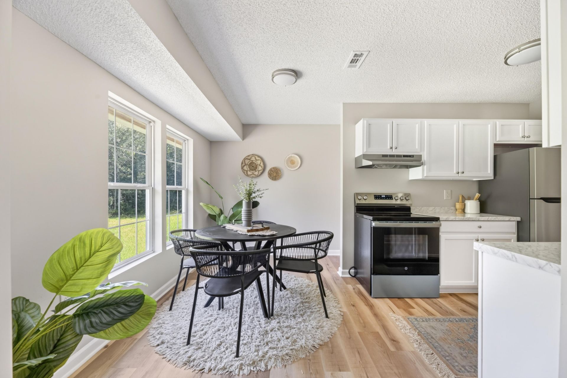 6792 Columbia Road Photo 14
