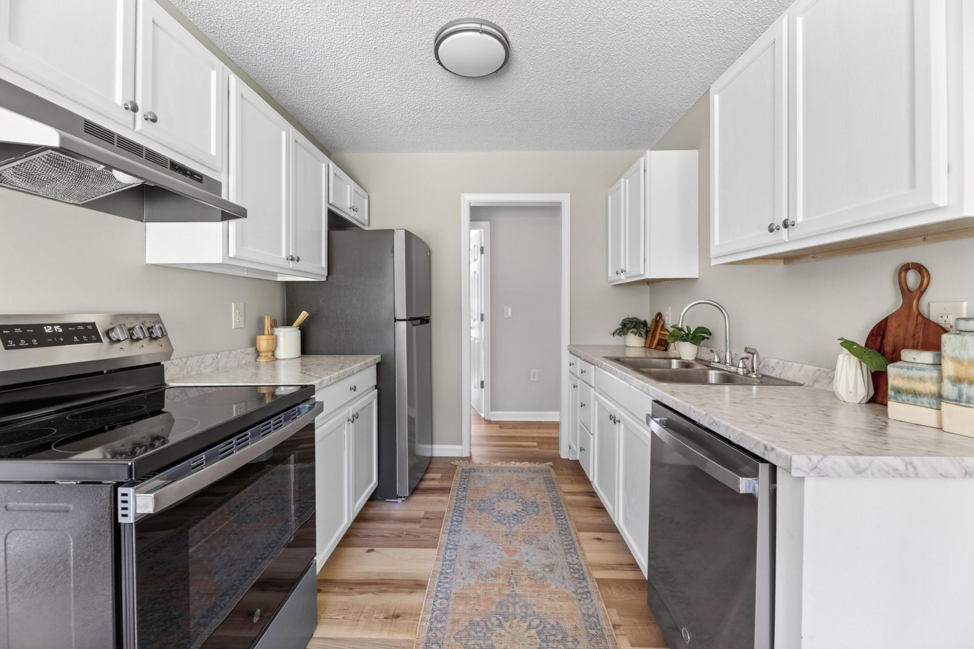 6792 Columbia Road Photo 20