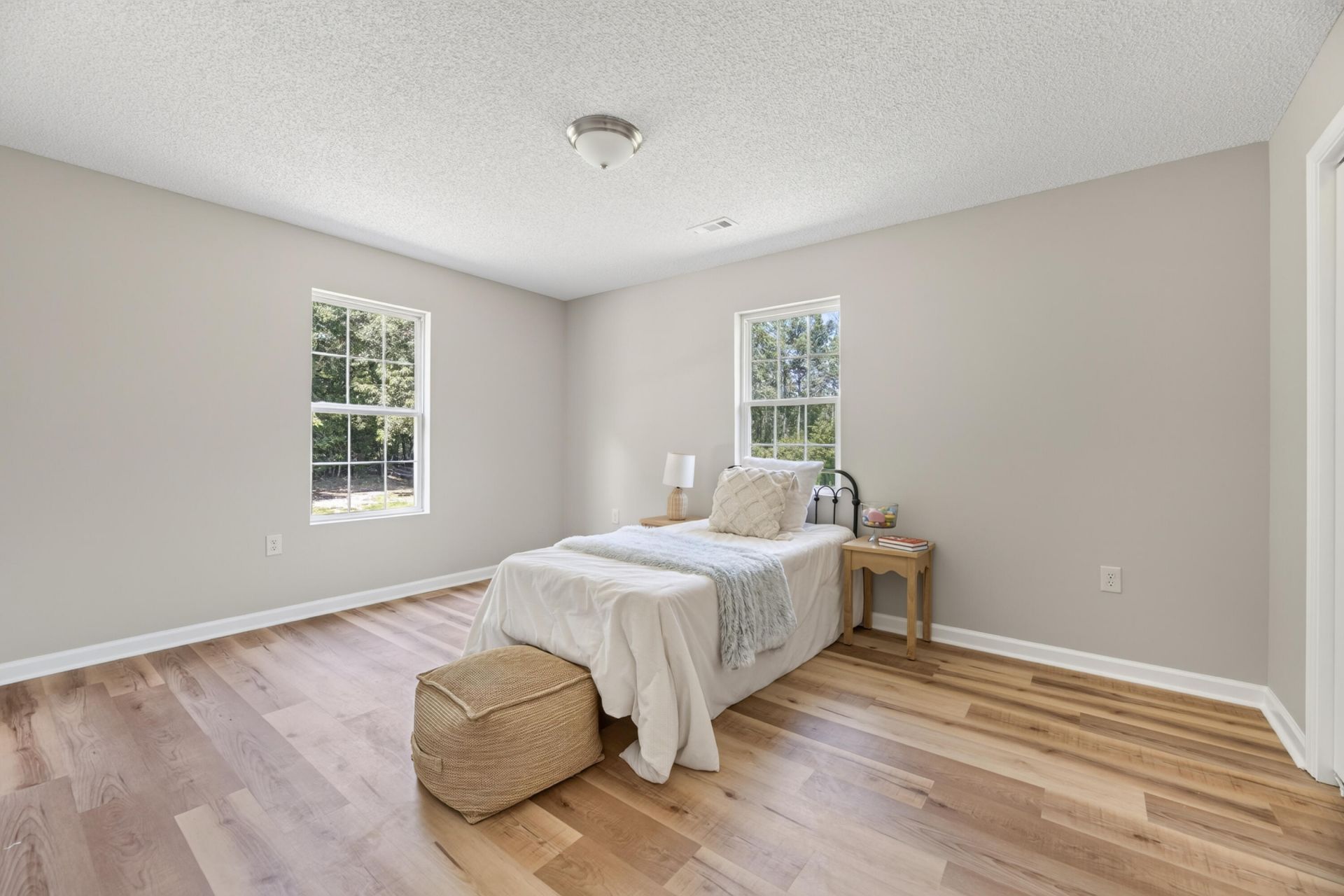 6792 Columbia Road Photo 33
