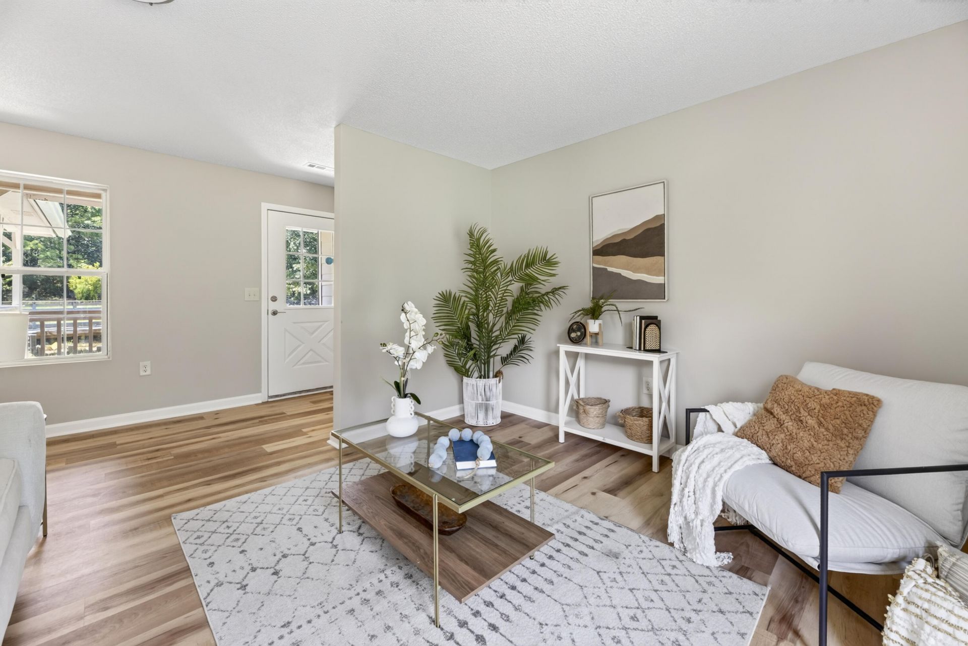 6792 Columbia Road Photo 9