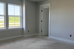 122 Shoemaker Street photo 4