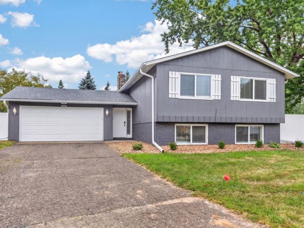 7810 Idaho Lane N, Brooklyn Park, MN 55445
