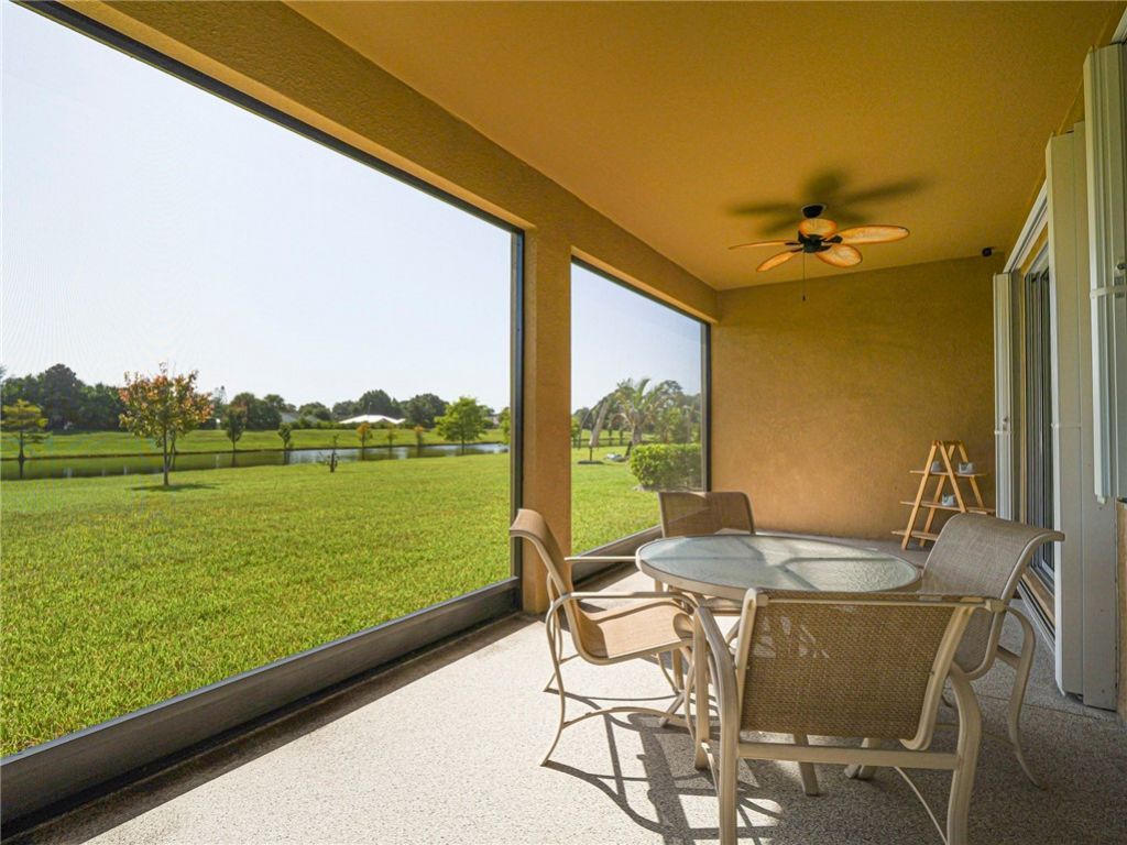 2155 Crowned Eagle Circle Sw, Vero Beach, FL 32962 Photo