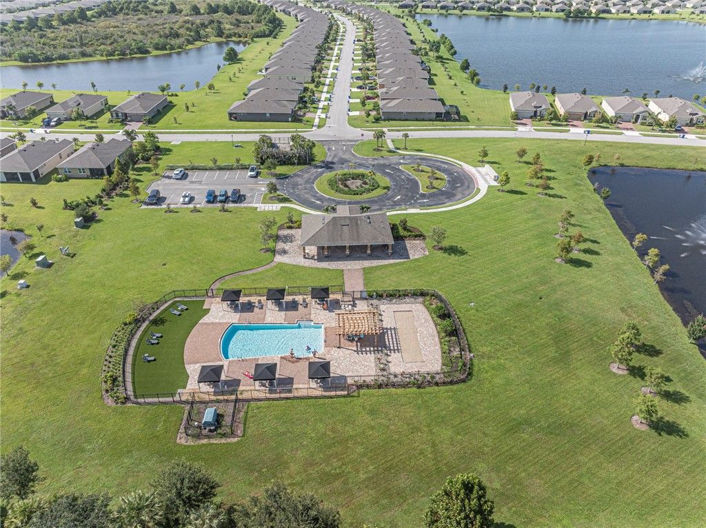 2155 Crowned Eagle Circle Sw, Vero Beach, FL 32962 Photo