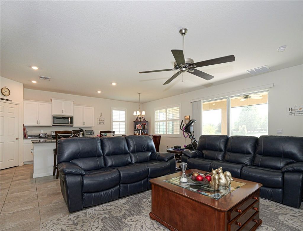 2155 Crowned Eagle Circle Sw, Vero Beach, FL 32962 Photo