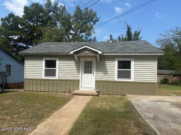 185 Little Street, West Point, MS 39773