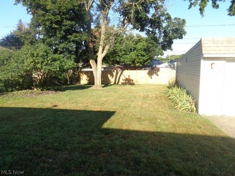 7308 Mayberry Drive, Parma, OH 44130 Photo 3