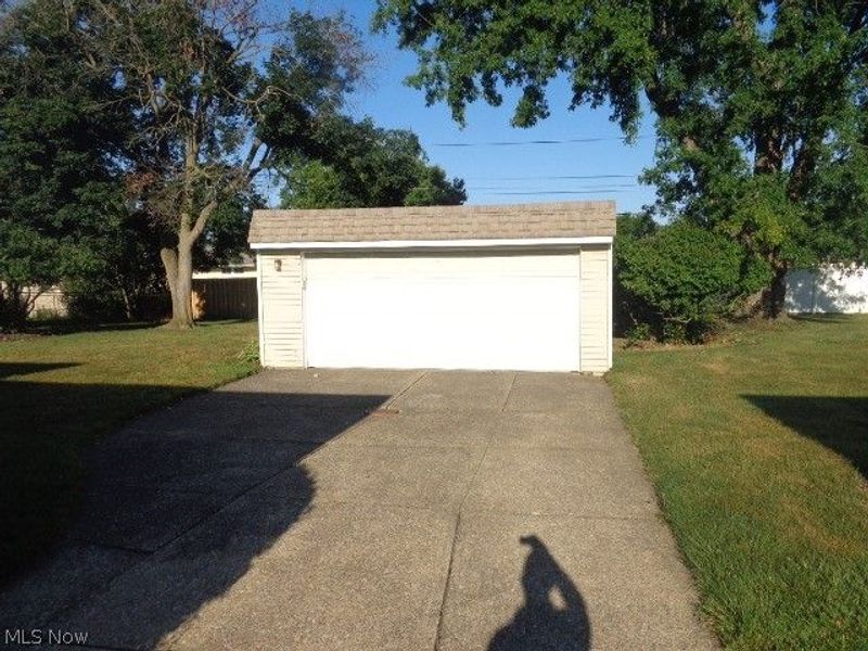 7308 Mayberry Drive, Parma, OH 44130 Photo 5