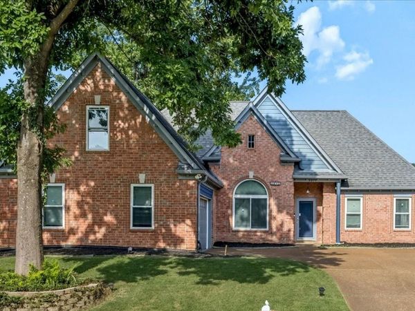 3073 LONG BRIDGE LN, Lakeland, TN 38002