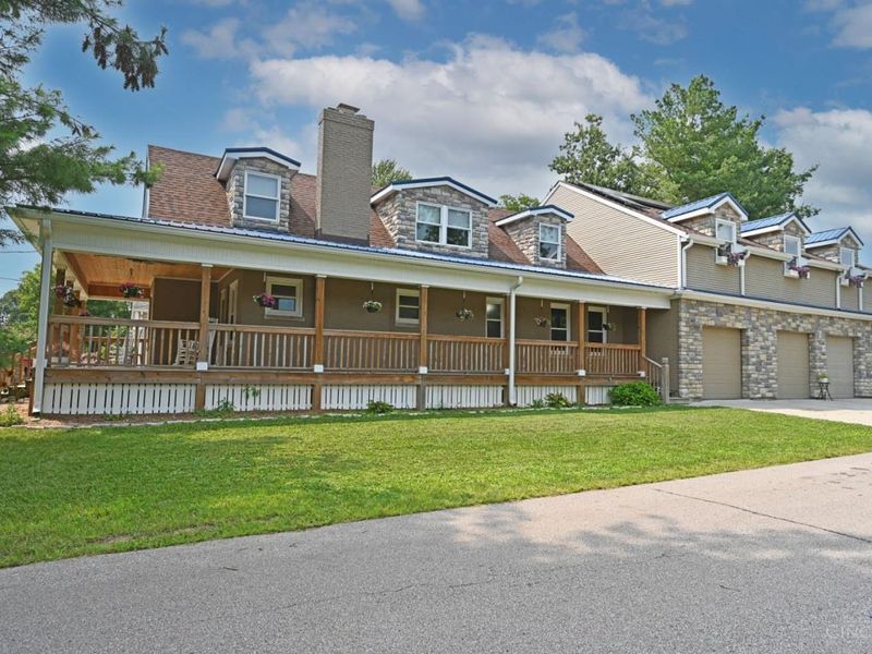 4648 Belleview Avenue, Blue Ash, OH 45242 Photo 3