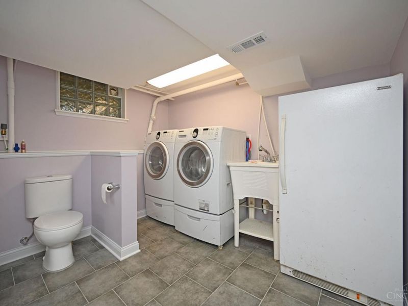 4648 Belleview Avenue, Blue Ash, OH 45242 Photo 60