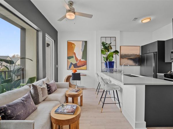 3900 Berkman DR, Unit 301, Austin, TX 78723
