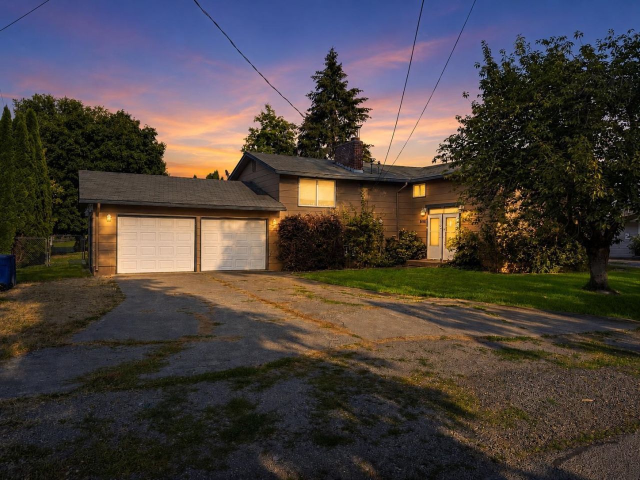 920-922 N Locust Rd, Spokane Valley, WA 99206 Main Photo