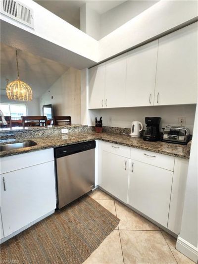 9640 Victoria Ln, Unit 305, Naples, FL 34109 Photo