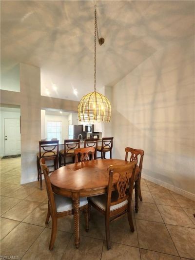 9640 Victoria Ln, Unit 305, Naples, FL 34109 Photo