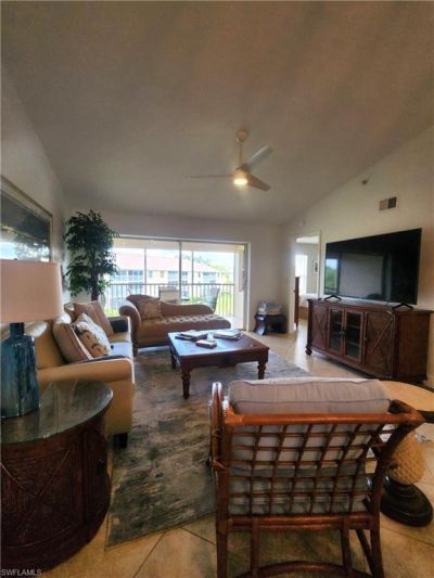 9640 Victoria Ln, Unit 305, Naples, FL 34109 Photo