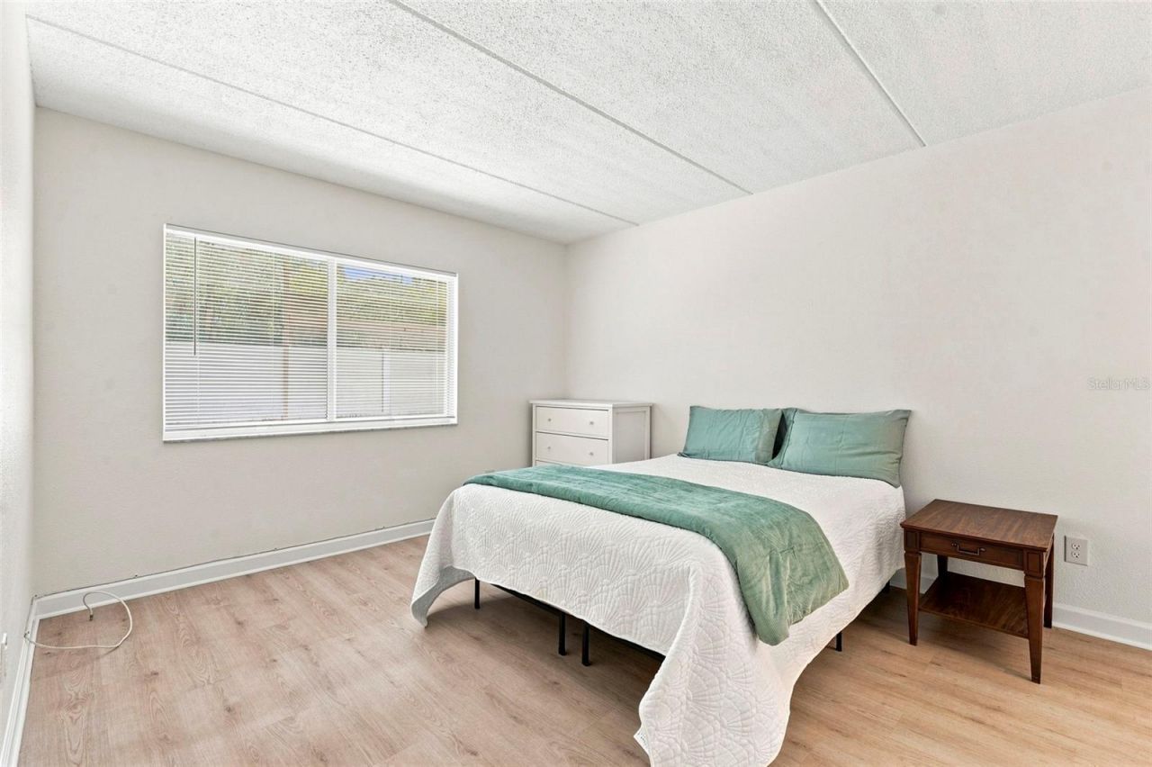 4435 1st Street Ne, Unit 110, Saint Petersburg, FL 33703 Photo