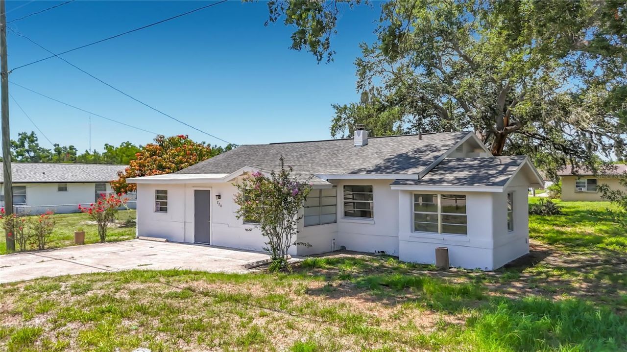 220 29th Street E, Palmetto, FL 34221 Photo