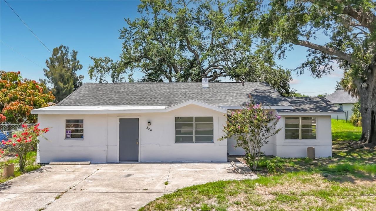 220 29th Street E, Palmetto, FL 34221 Photo