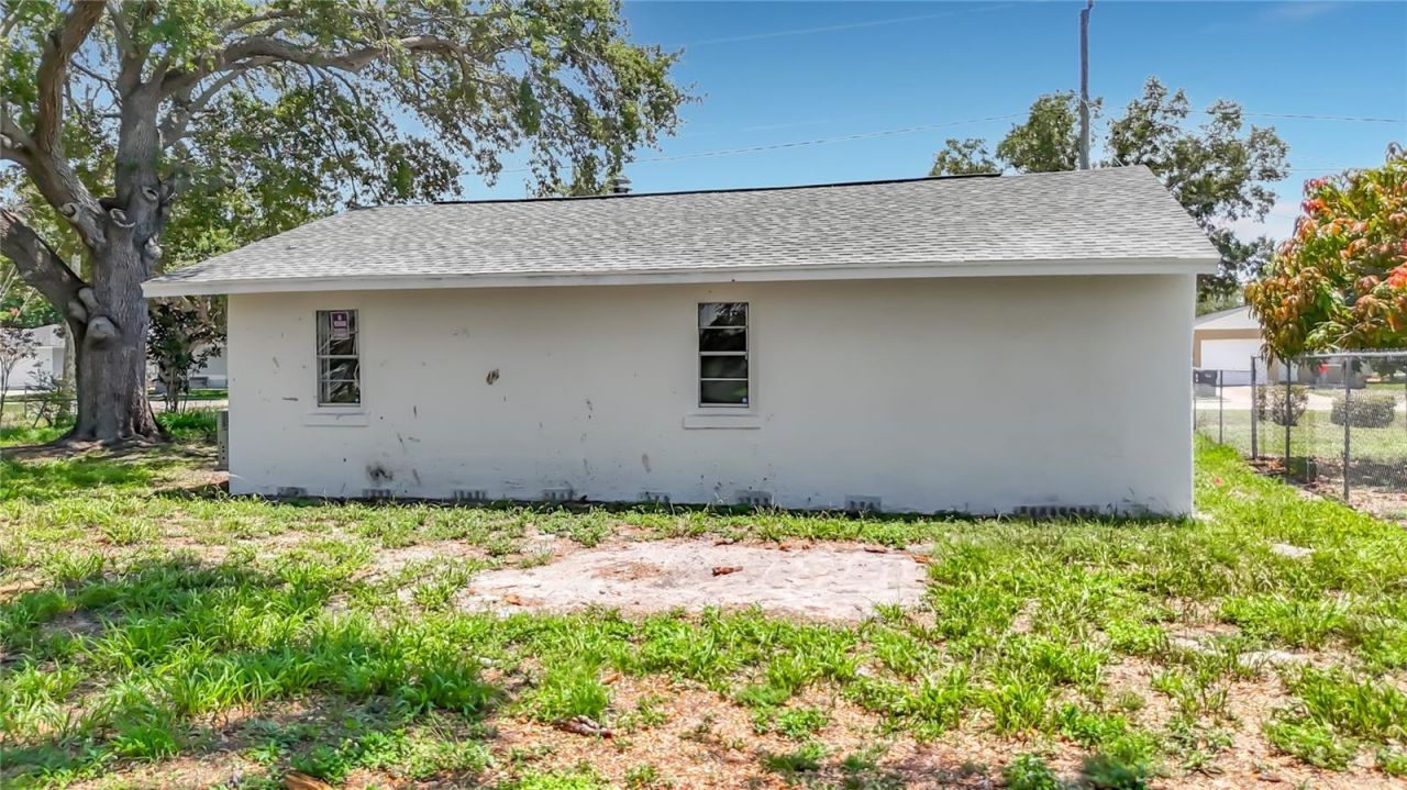 220 29th Street E, Palmetto, FL 34221 Photo