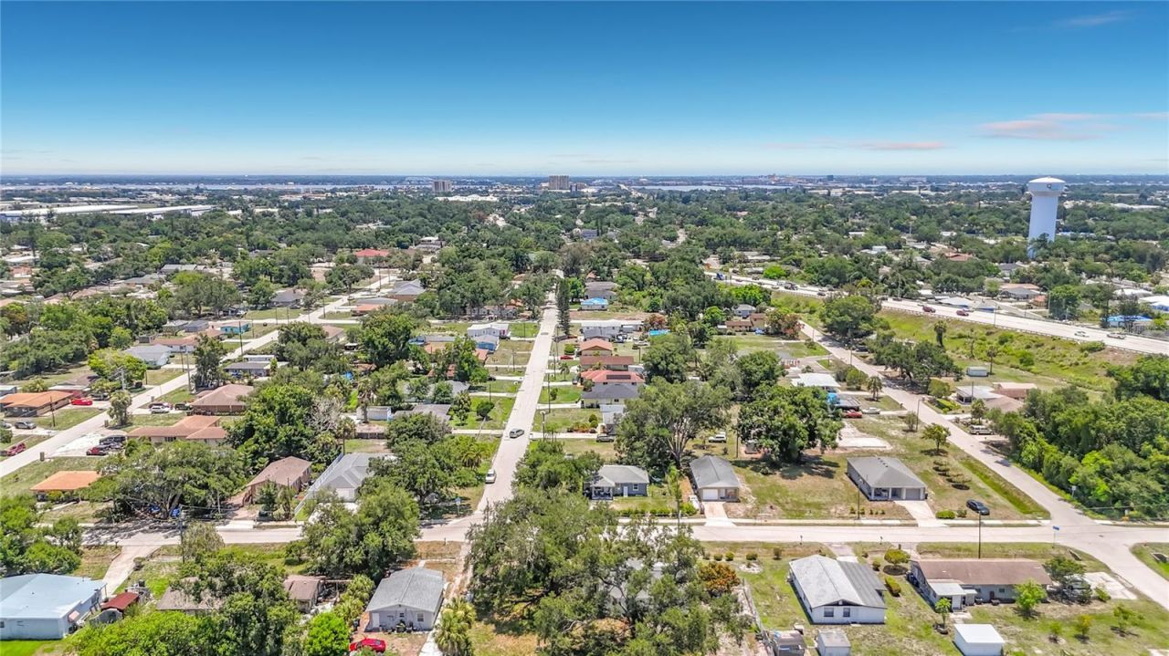 220 29th Street E, Palmetto, FL 34221 Photo