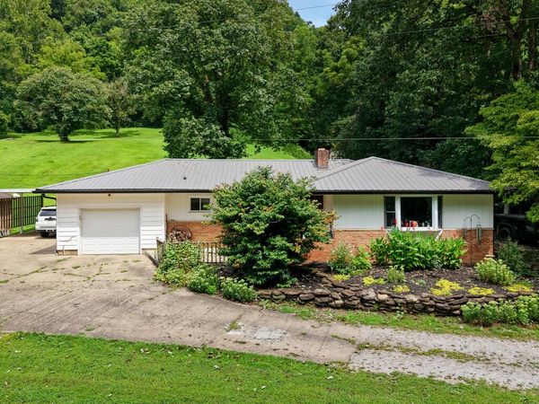 1747 Proctor Creek Road, New Martinsville, WV 26155