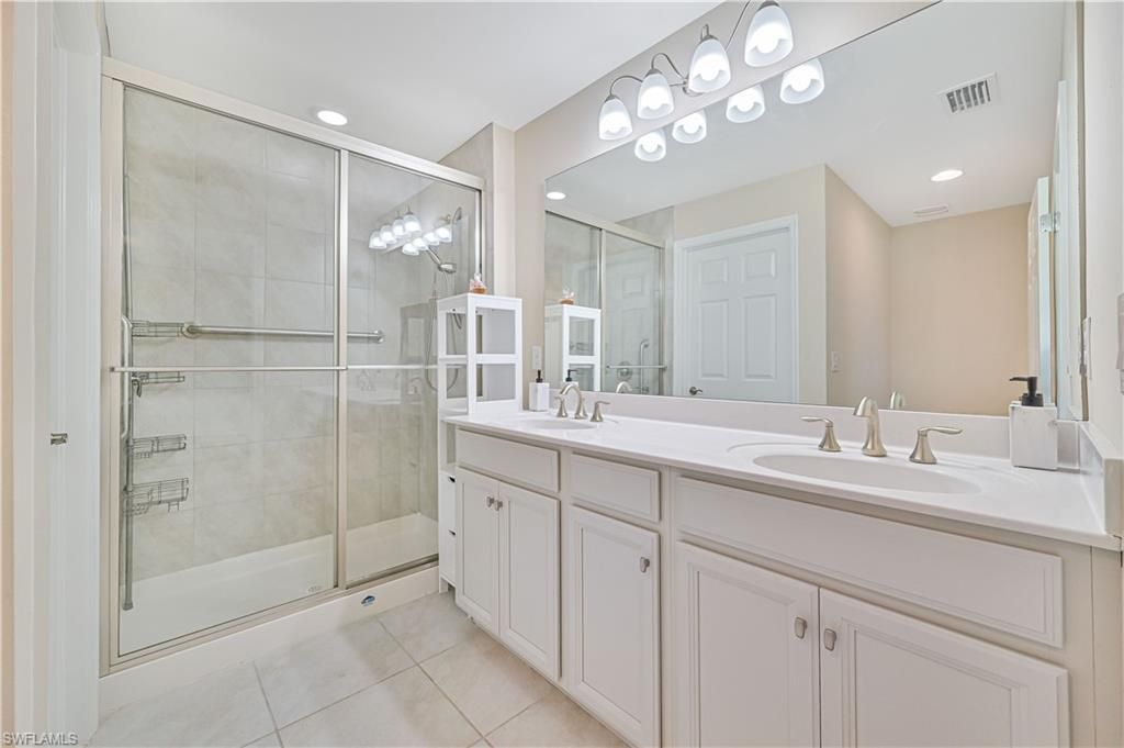 3733 Crofton Ct , Fort Myers, FL 33916 Photo