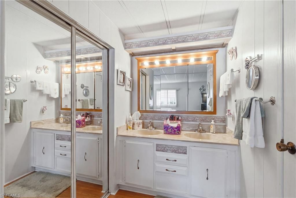 227 Santa Fe Trl , North Fort Myers, FL 33917 Photo