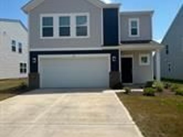 212 Brentwood Drive , Statesville, NC 28625