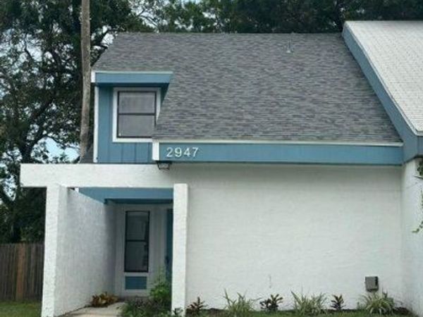 2947 BAYSHORE Drive E, Jacksonville, FL 32233