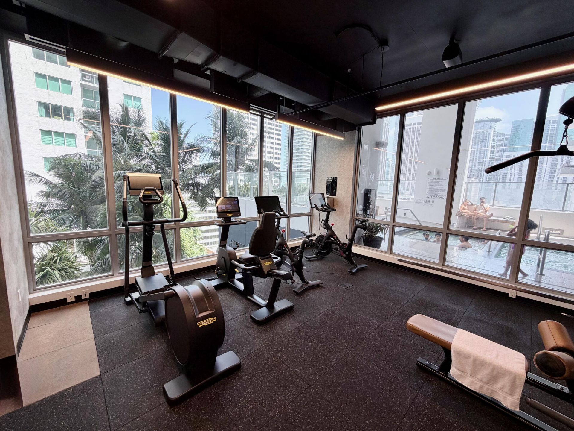 227 NE 2nd Street, Unit 1903, Miami, FL 33132 Photo