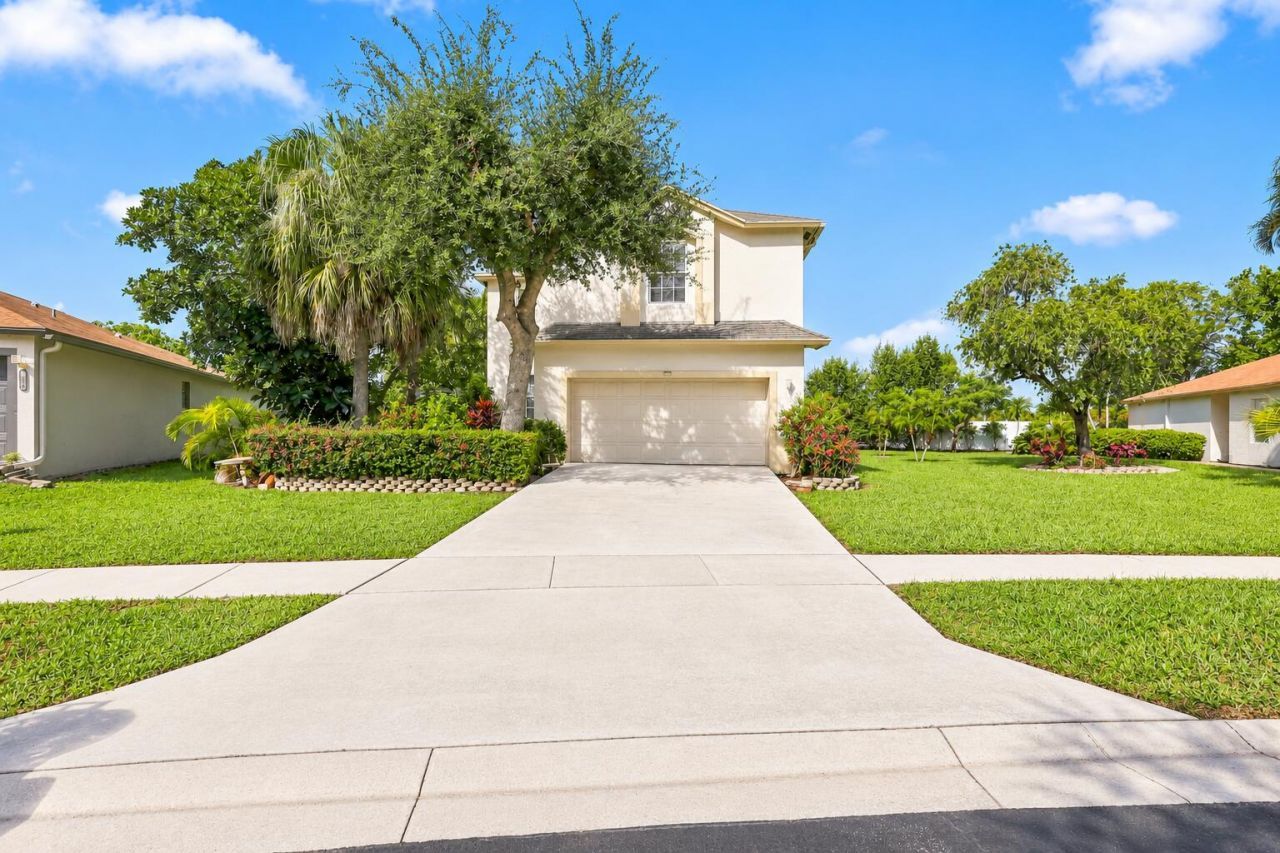6060 Azalea Circle, West Palm Beach, FL 33415 Photo