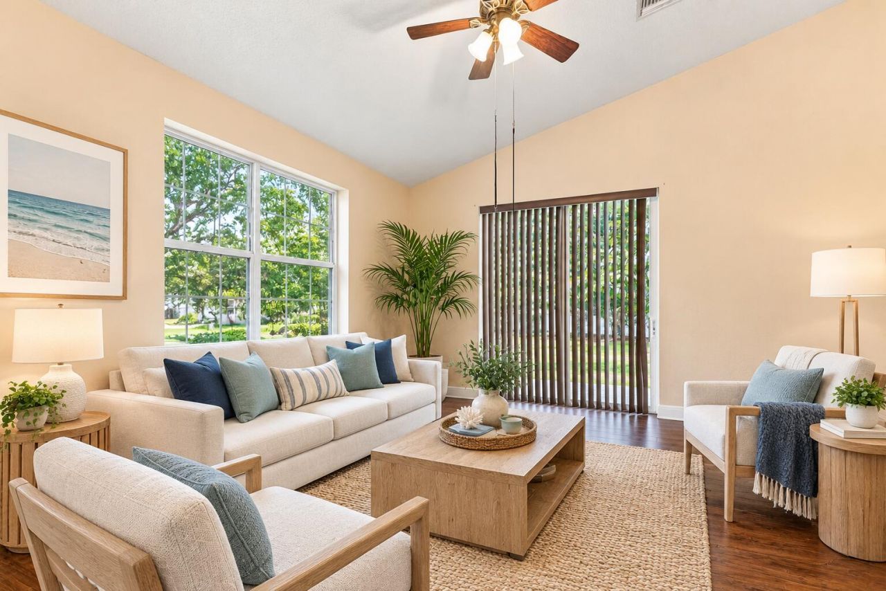 6060 Azalea Circle, West Palm Beach, FL 33415 Photo