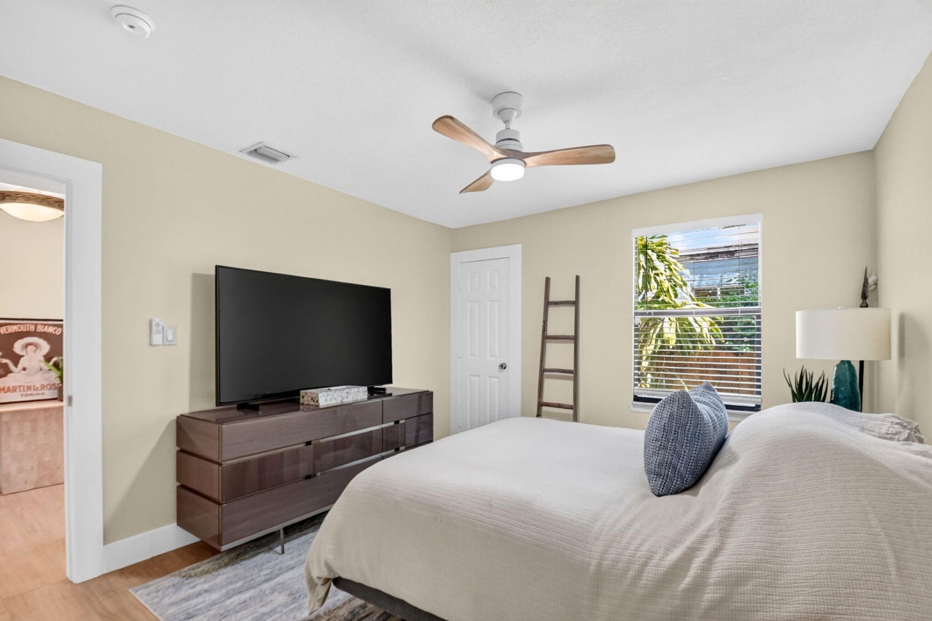 640 34th Street, West Palm Beach, FL 33407 Photo