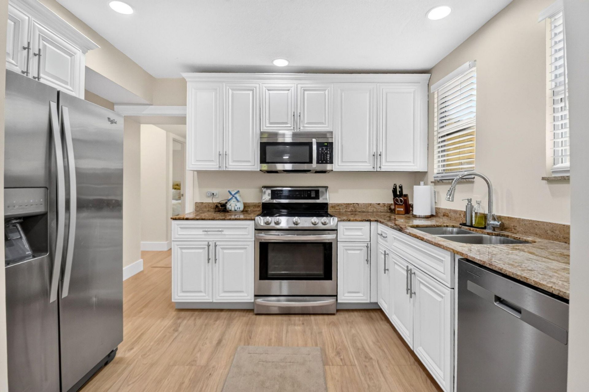 640 34th Street, West Palm Beach, FL 33407 Photo