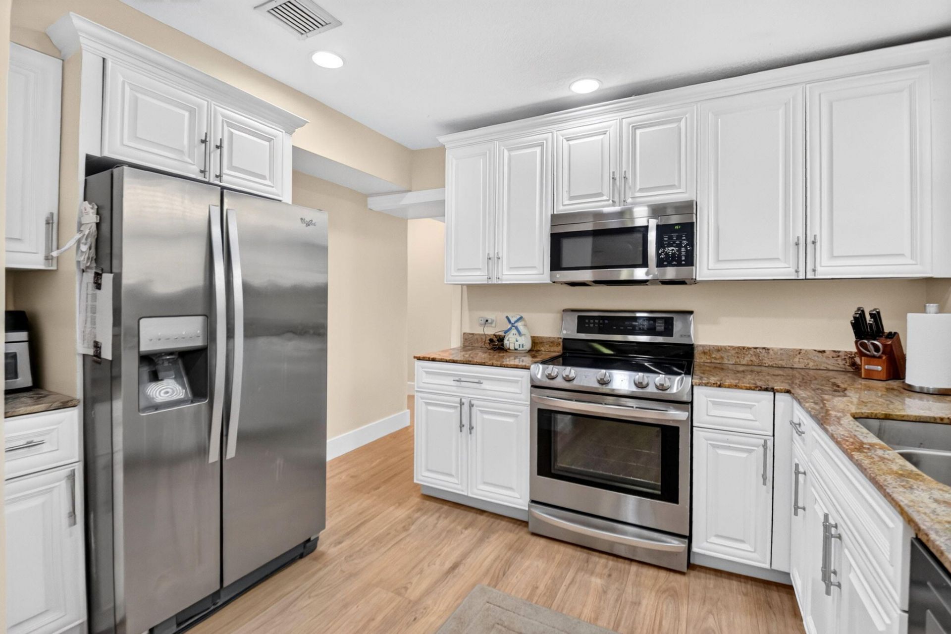 640 34th Street, West Palm Beach, FL 33407 Photo