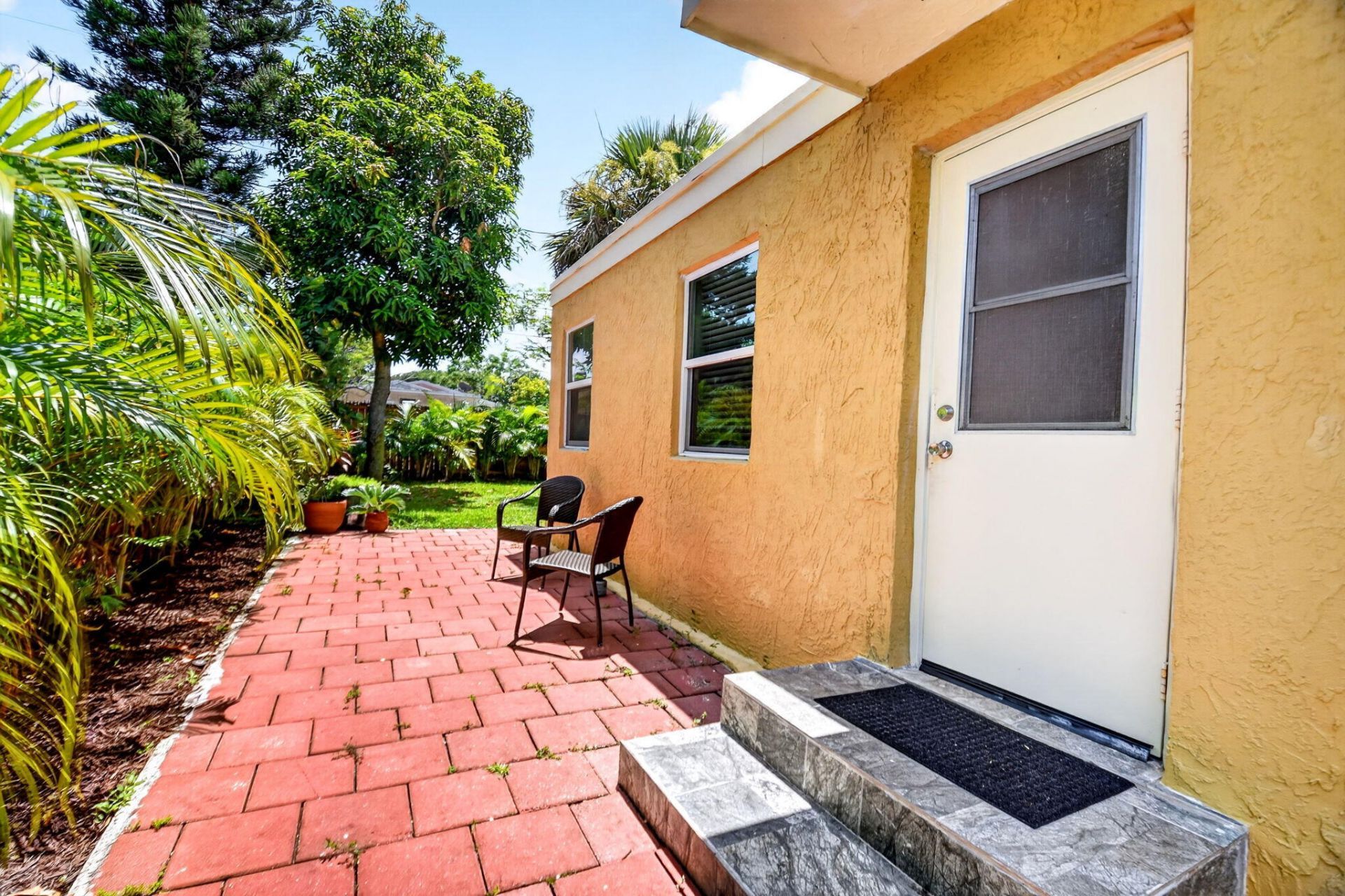 640 34th Street, West Palm Beach, FL 33407 Photo