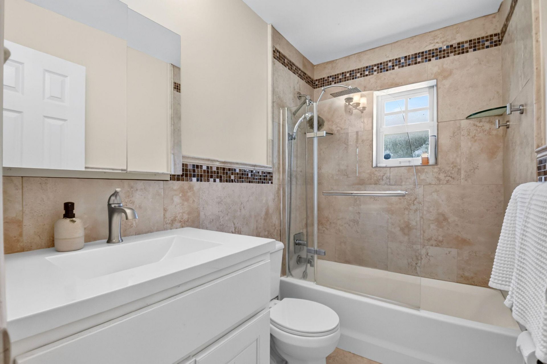 640 34th Street, West Palm Beach, FL 33407 Photo